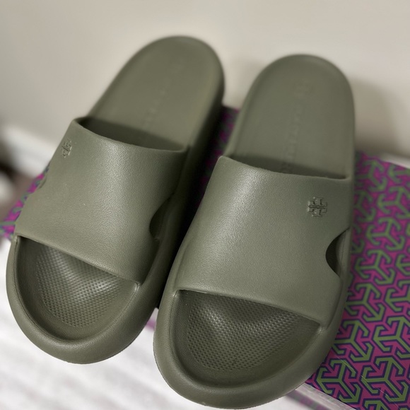 Tory Burch #8 - Picture 13 of 14